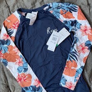Roxy Rash Guard